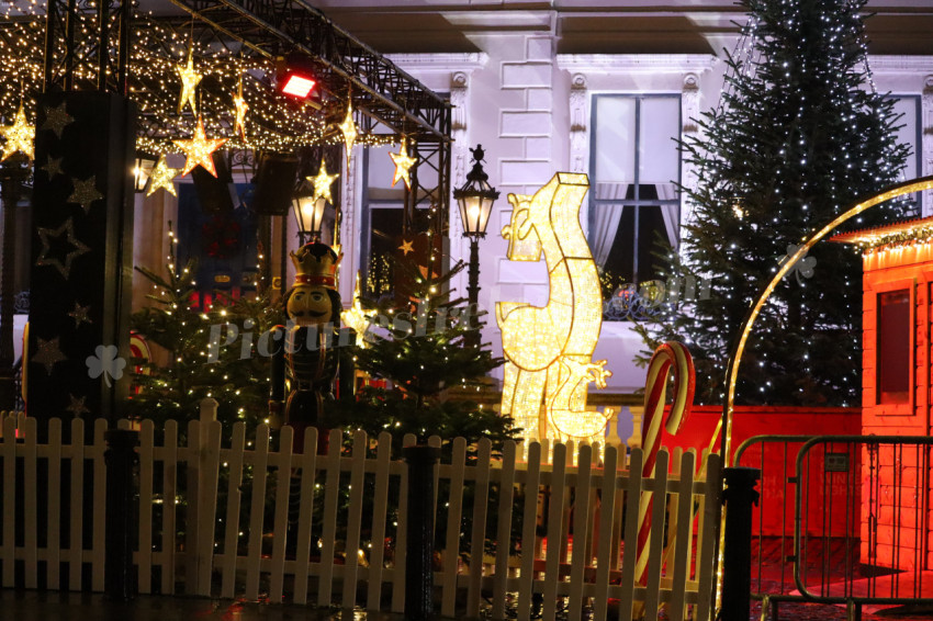 Dawson street Christmas decoration