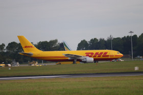 DHL 3