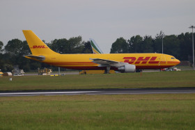 DHL 4