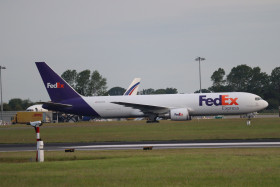 FEDEX 4