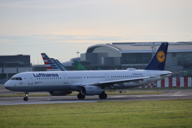 LUFTHANSA 1